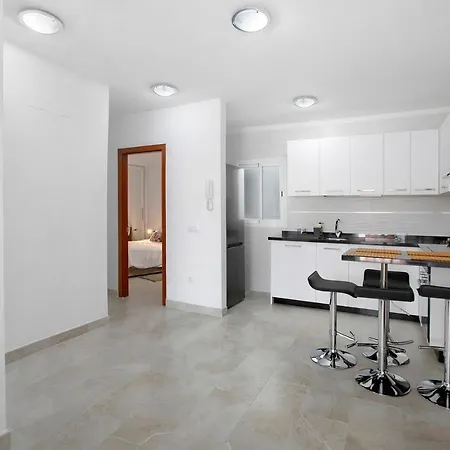 Buganvilla 0-1 Apartamento *